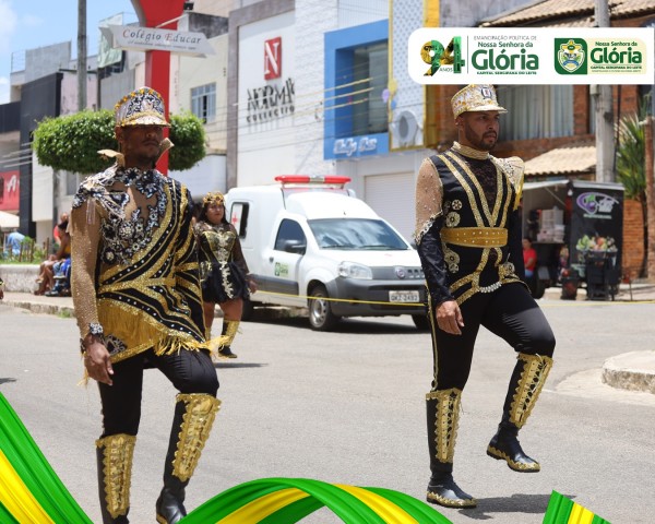 Fotos do desfile do aniversário de 94 anos de Nossa Senhora da Glória - Período manhã