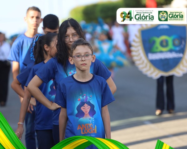 Fotos do desfile do aniversário de 94 anos de Nossa Senhora da Glória - Período tarde