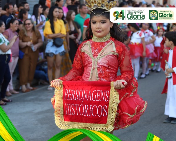 Fotos do desfile do aniversário de 94 anos de Nossa Senhora da Glória - Período tarde