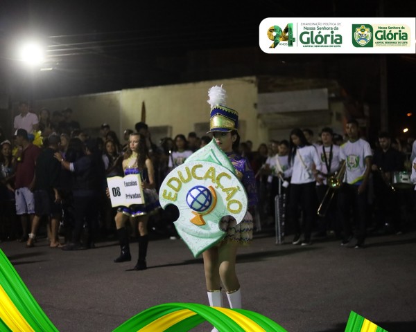 Fotos do desfile do aniversário de 94 anos de Nossa Senhora da Glória - Período tarde