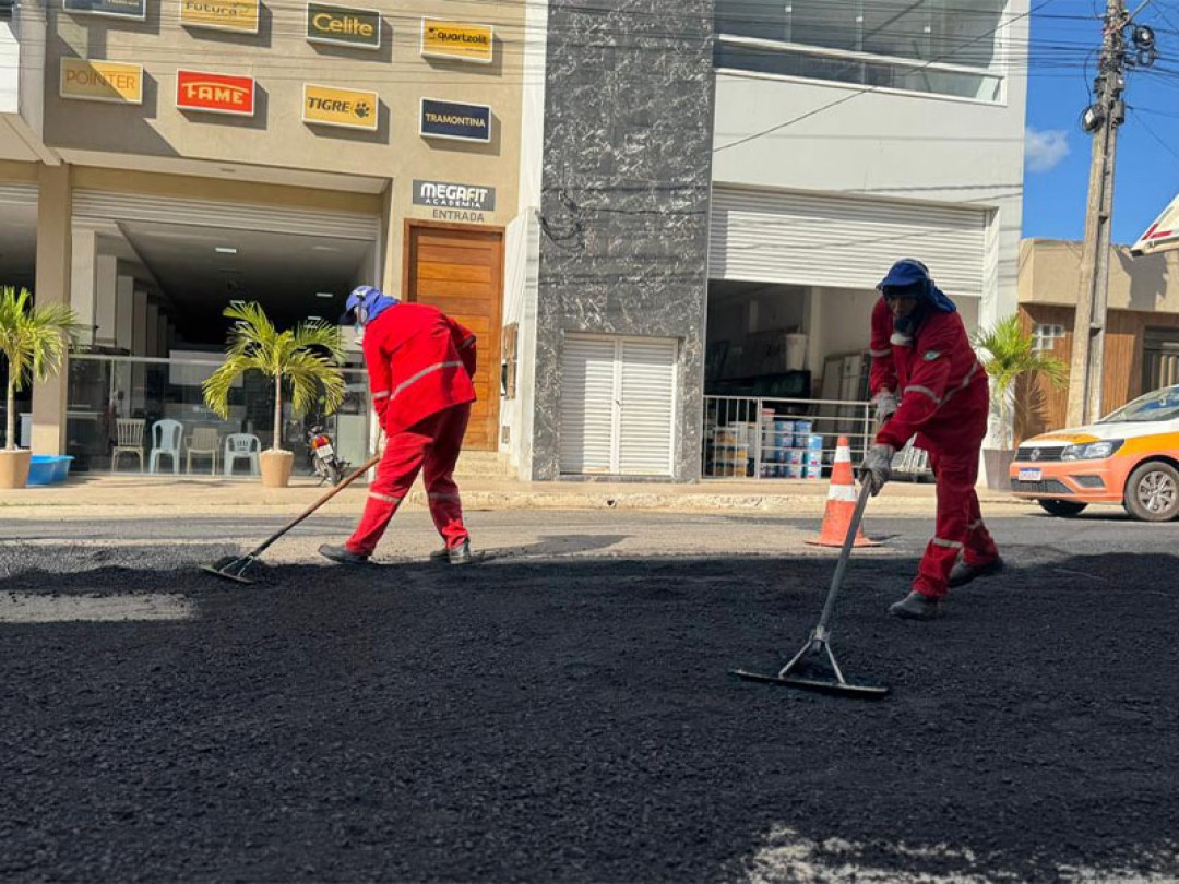 Prefeitura de Glória intensifica operação tapa-buraco