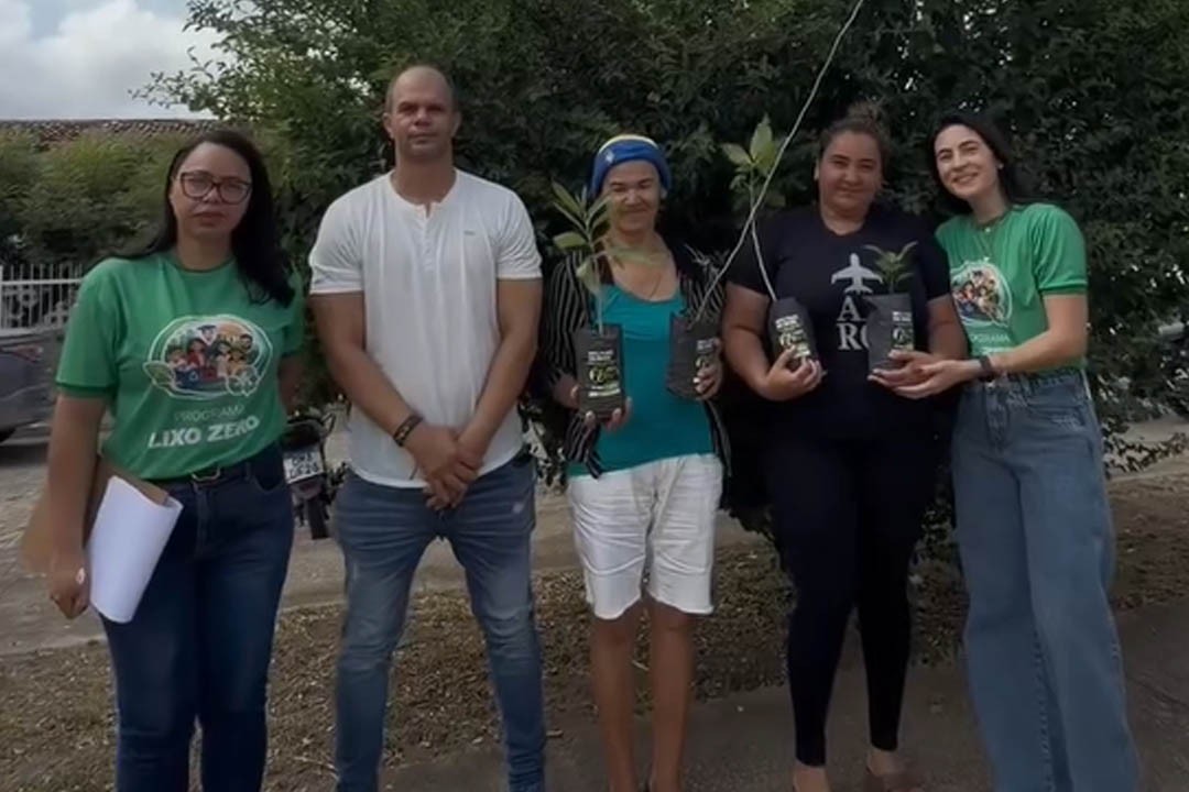 Glória Mais Verde leva conscientização e mudas gratuitas ao bairro Brasília