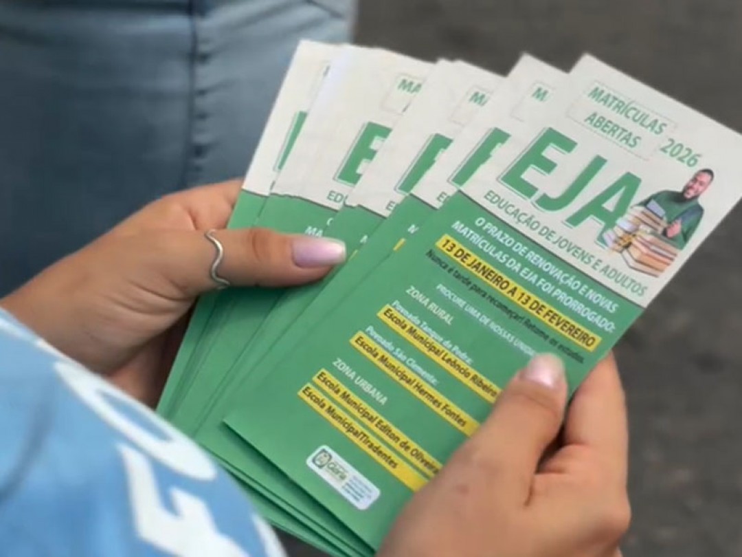 Semec realiza busca ativa para matrículas do EJA