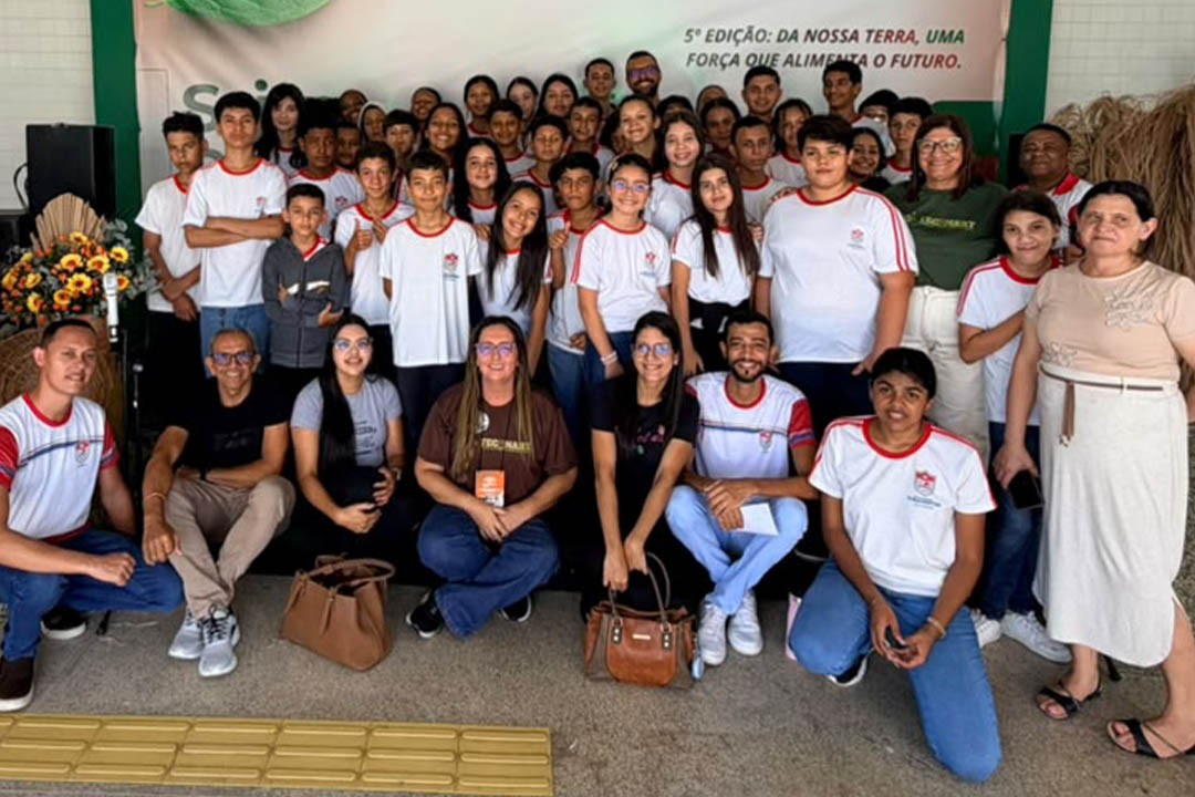 Escolas de Nossa Senhora da Glória marcam presença na 5ª Feconart