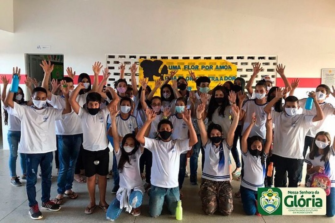 SEMEC supera meta na aplicação do SAEB