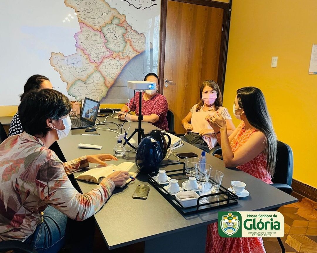 Gestão Municipal participa de reunião com Projetar.Se