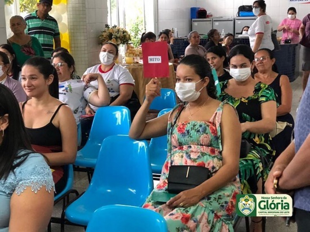 SMS realiza ação sobre importância do aleitamento materno