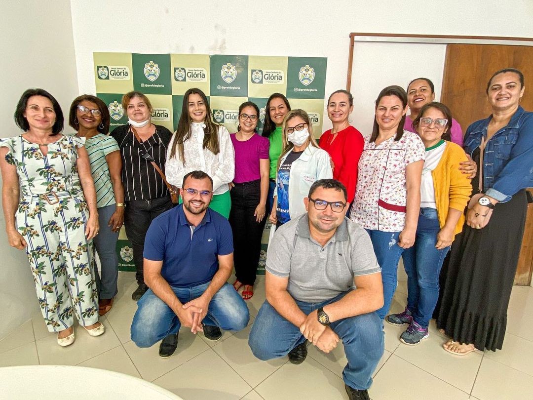 Glória sai na frente e efetua o pagamento do piso da enfermagem
