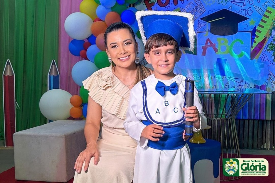 SEMEC realiza a formatura do ABC de Escolas Municipais